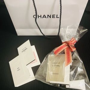 Bundle of Chanel parfum n skin care only $20